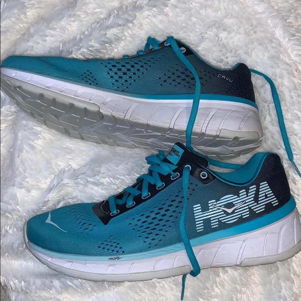 Hole Cavu sneakers